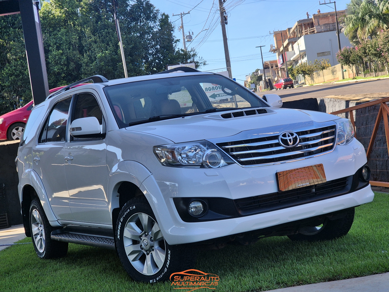 Toyota SW4 SRV 2.8 4X4 5 LUGARES