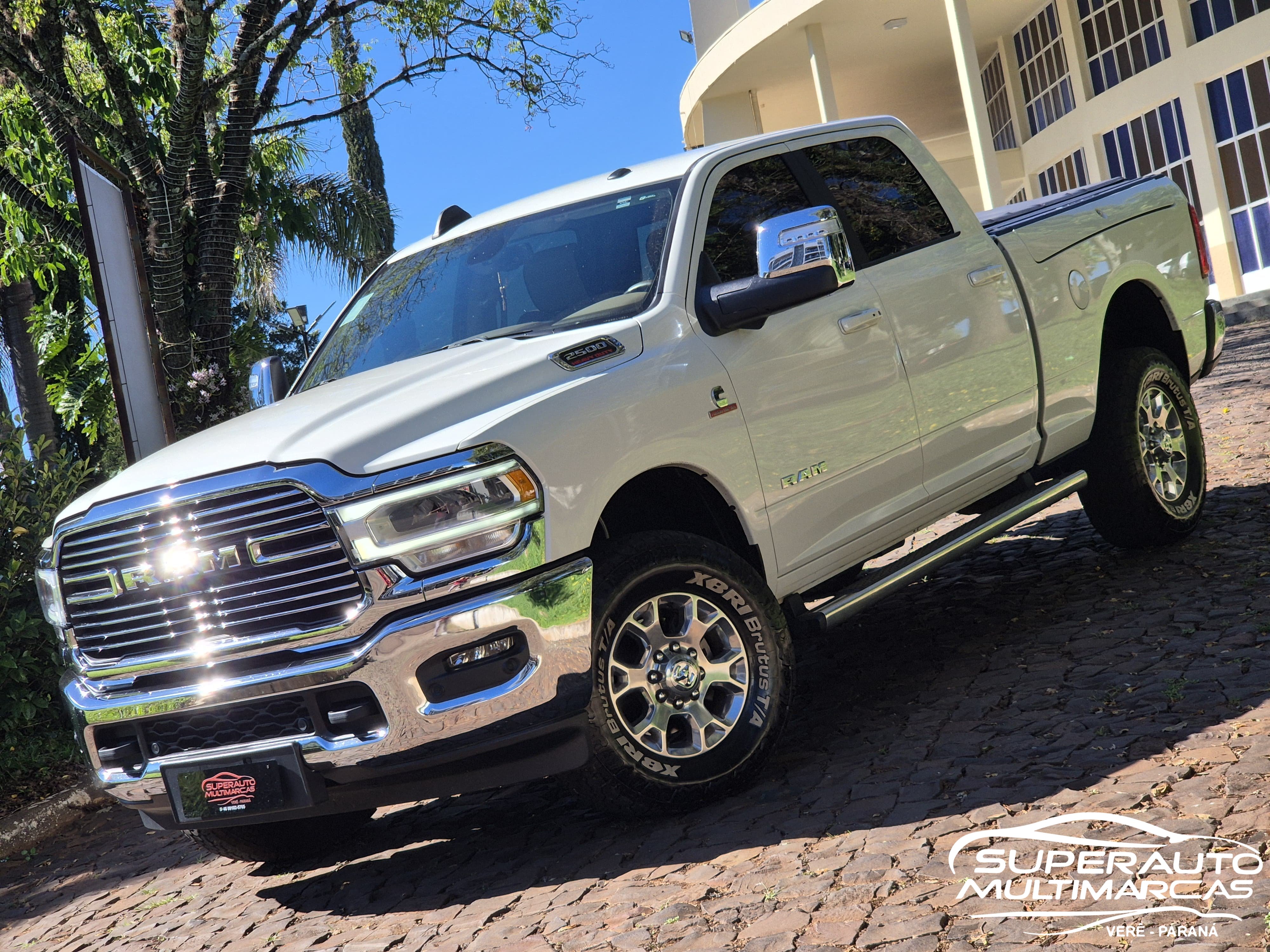 RAM 2500 Laramie